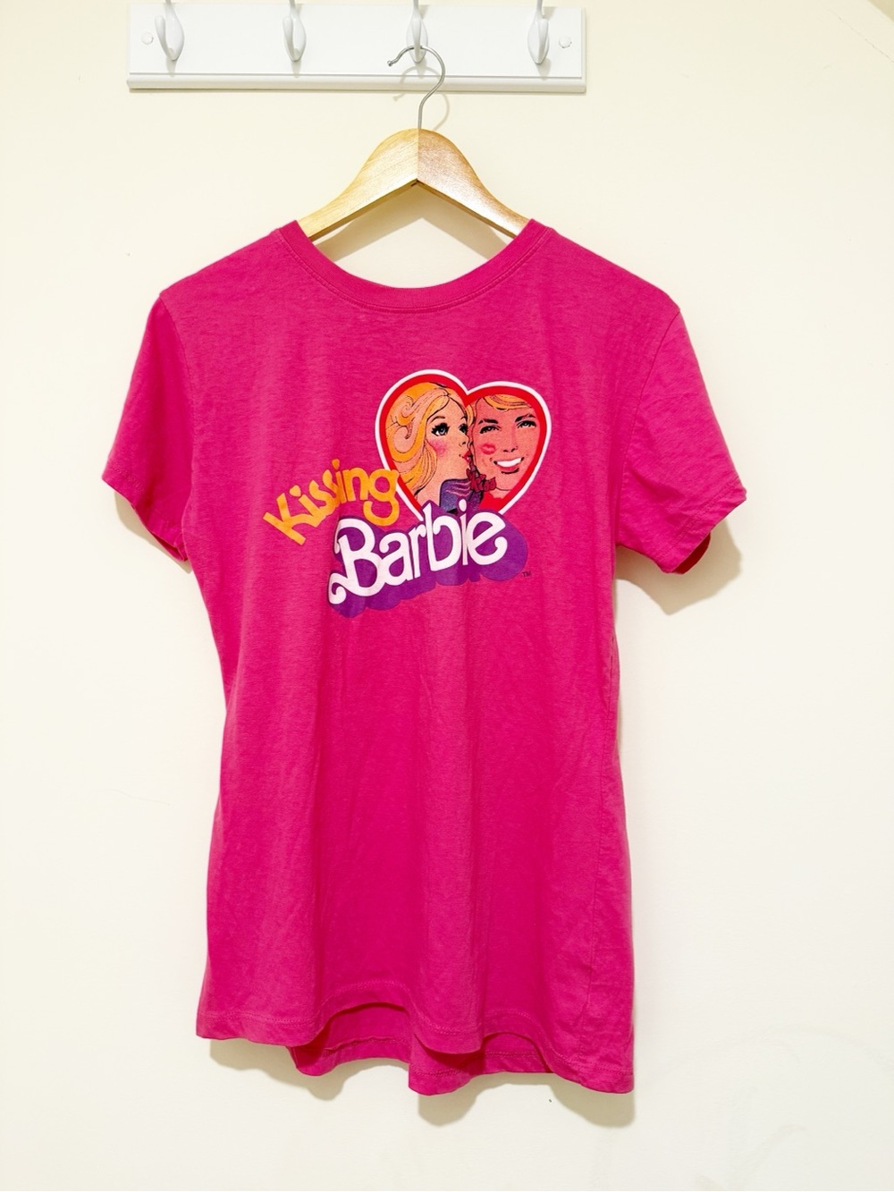 Barbie Hot Pink 'Kissing Barbie' Short Sleeve Tee
